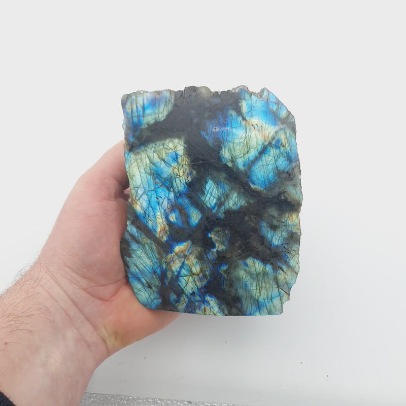 labradorite semi-brute